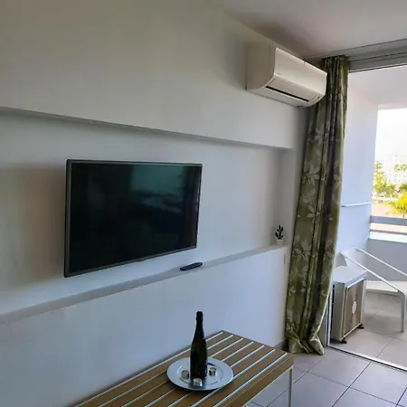 Atico Vistas Dunas Mar Y Piscina Apartment